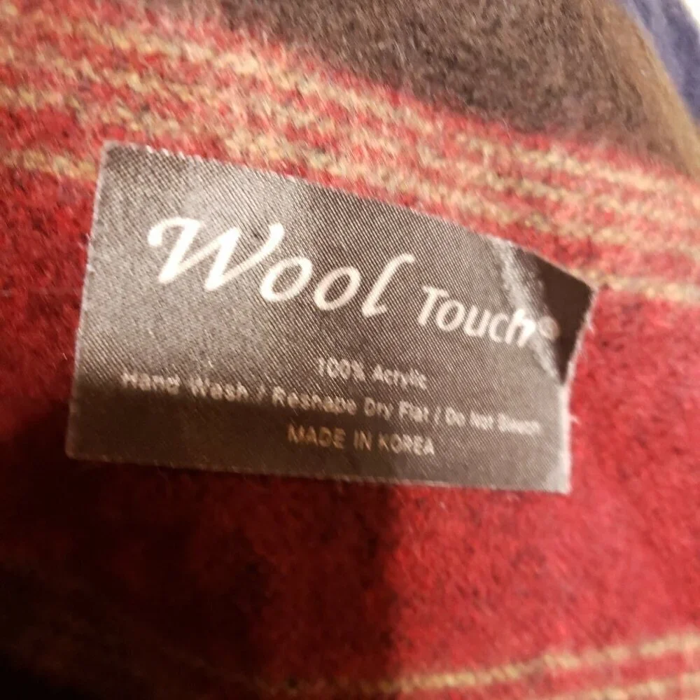 Wool Touch Womens Aztec Wool Feel Fringe Wrap